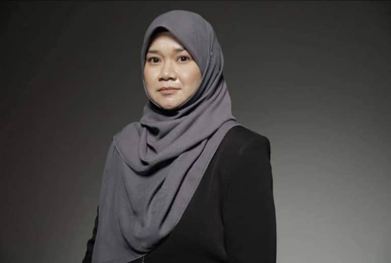 FADHLINA SIDEK menteri pendidikan