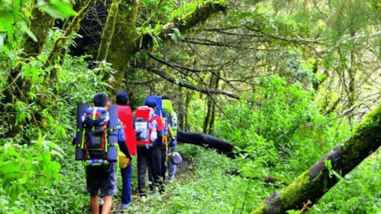 Barang Keperluan Hiking