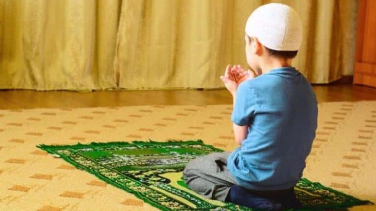 Bacaan Dalam Solat & Makna Bahasa Melayu